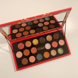 PAT MCGRATH MTHRSHP MEGA Celestial Odyssey Palette